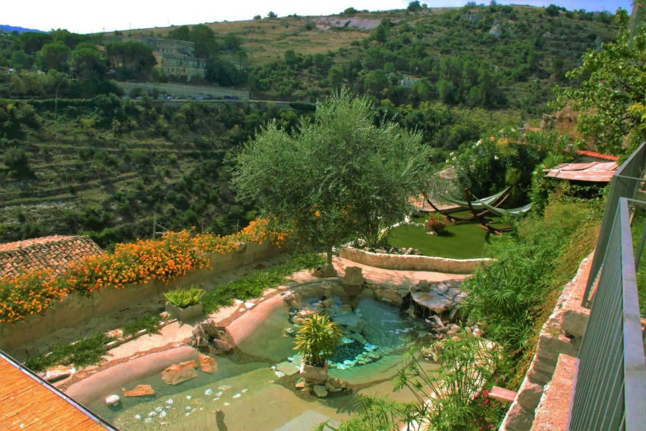לינה וארוחת בוקר רגוזה La Casa Del Gelsomino מראה חיצוני תמונה