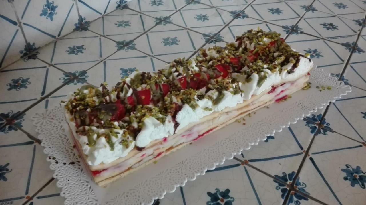 לינה וארוחת בוקר רגוזה La Casa Del Gelsomino מראה חיצוני תמונה